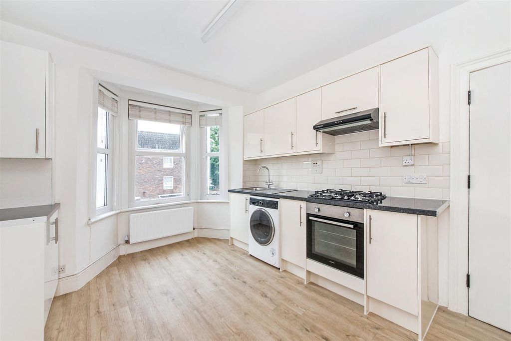 Property photo 3 of 12 Img_3765.Jpg