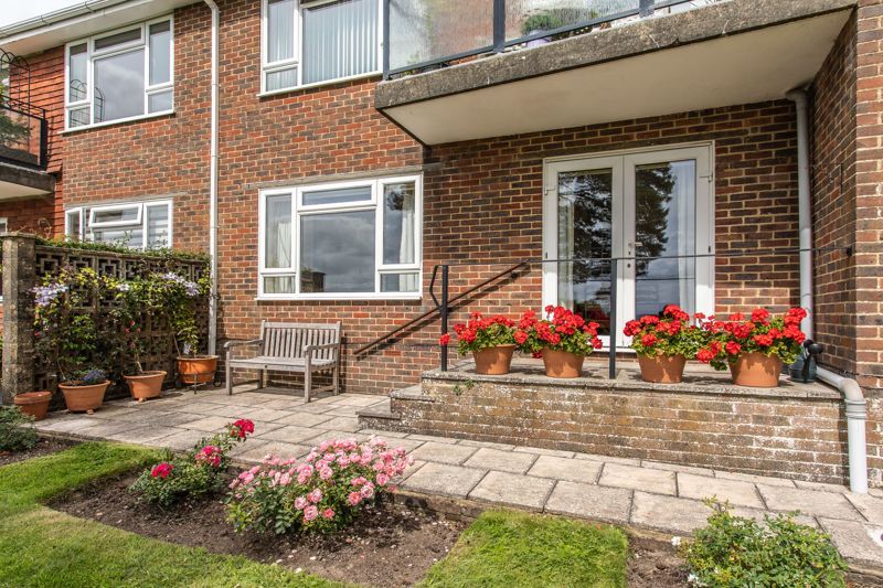 Property photo 1 of 22 Photo 11