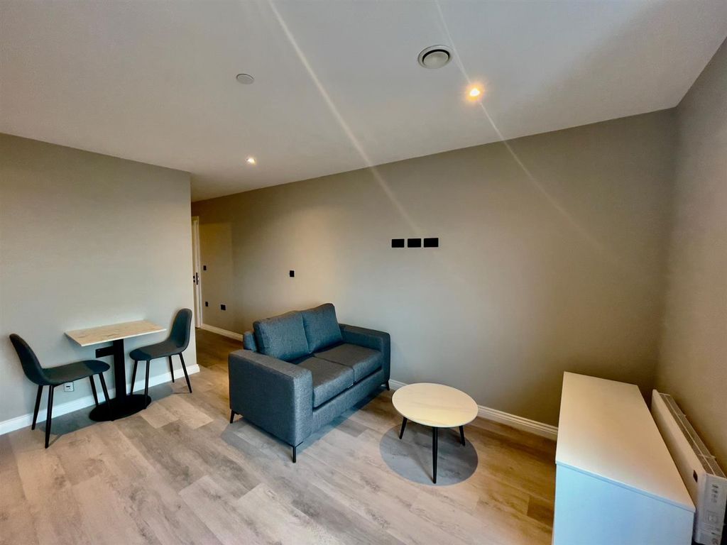 Property photo 2 of 10 Img_6036.Jpg