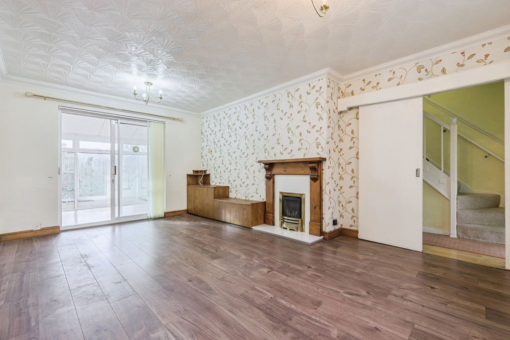 Property photo 2 of 23 Photo