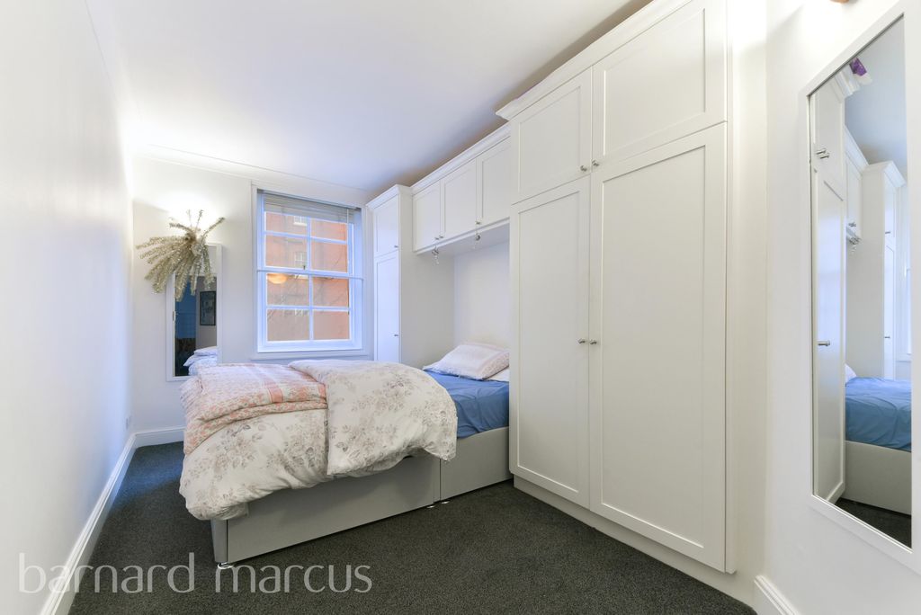 Property photo 2 of 8 Bedroom 1