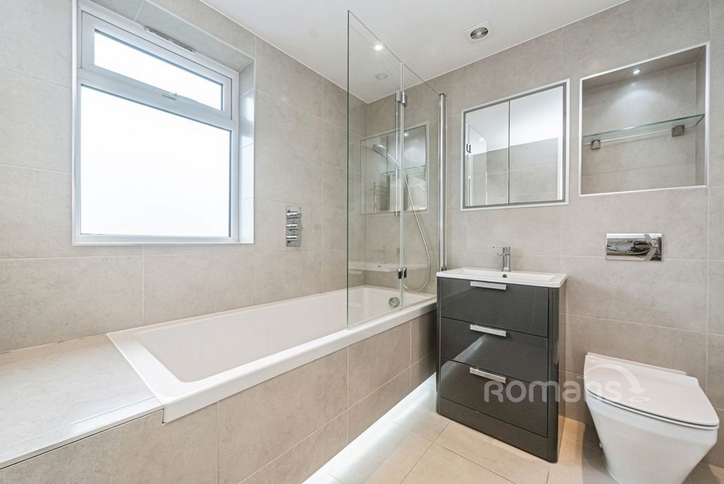 Property photo 2 of 15 Pbox-Img.Jpg