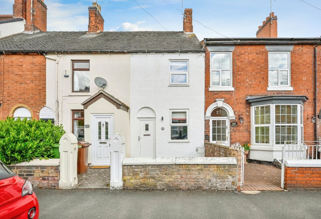 Property photo 1 of 12