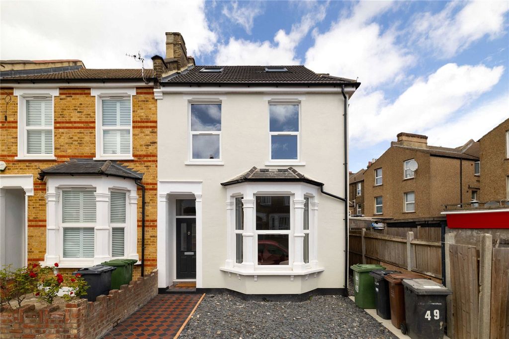 Property photo 1 of 49 Picture No. 47
