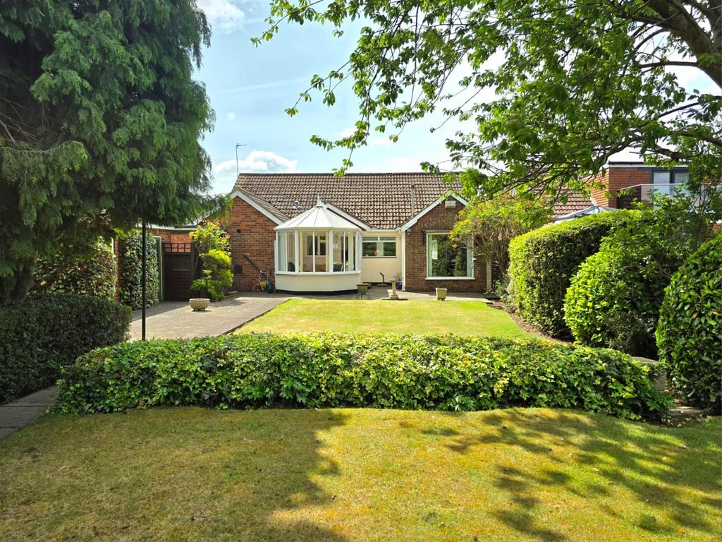 Property photo 1 of 32 Garden 1.Jpg