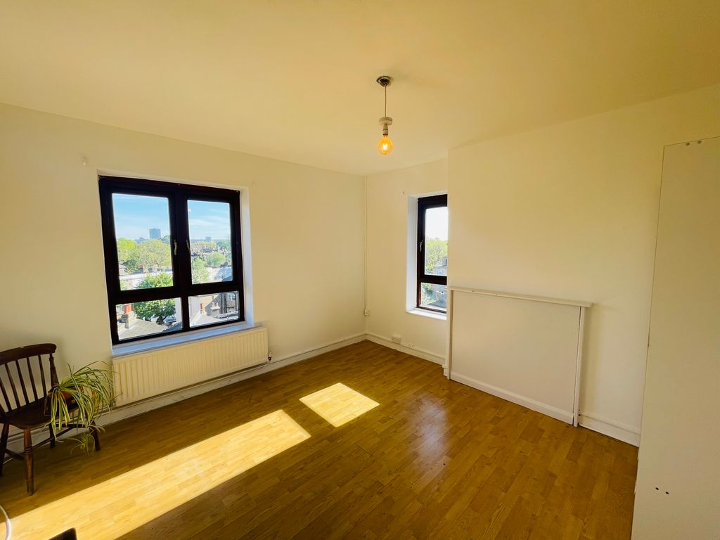 Property photo 1 of 17 Photo #1