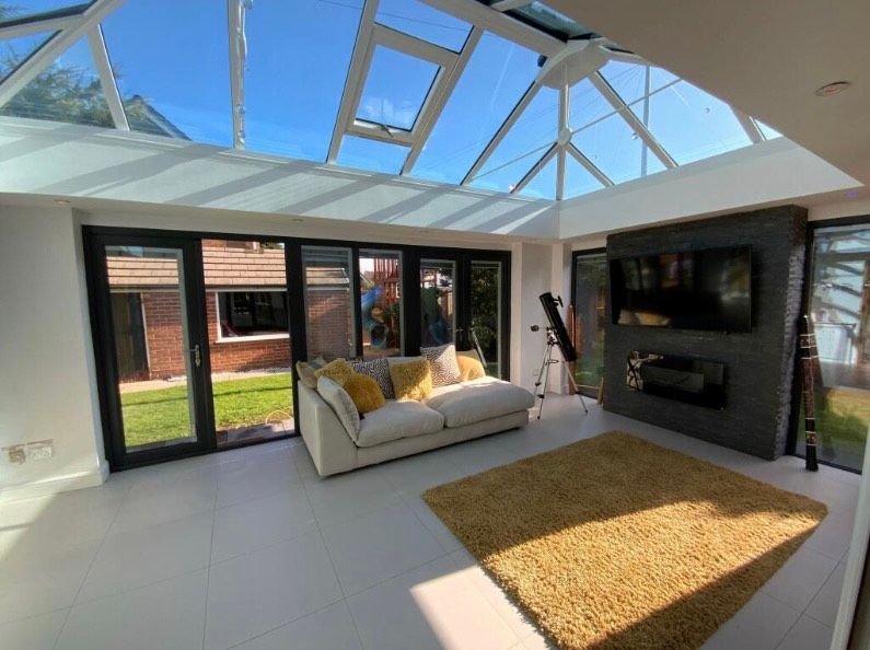 Property photo 2 of 19 6