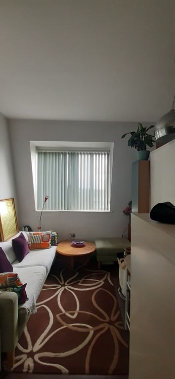 Property photo 1 of 4