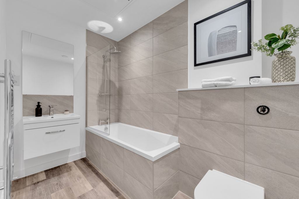 Property photo 2 of 10 Photo 2