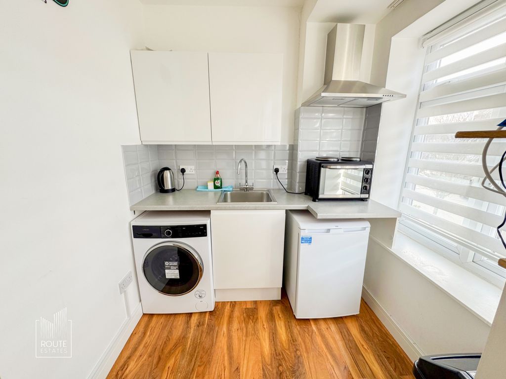 Property photo 3 of 4 Photo 3