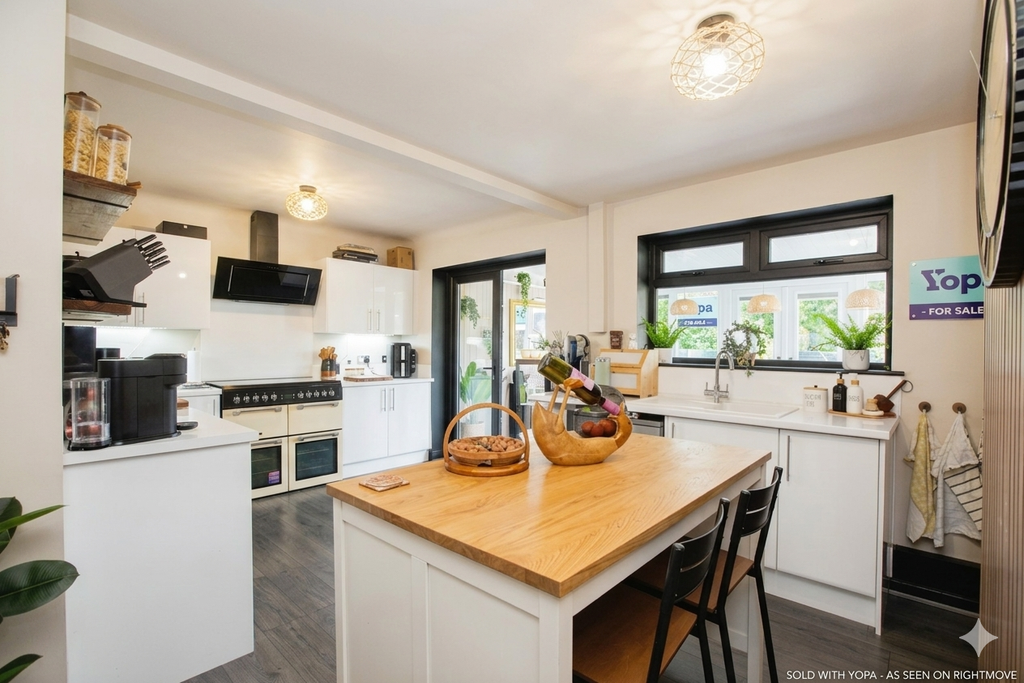 Property photo 2 of 15 Img_2870