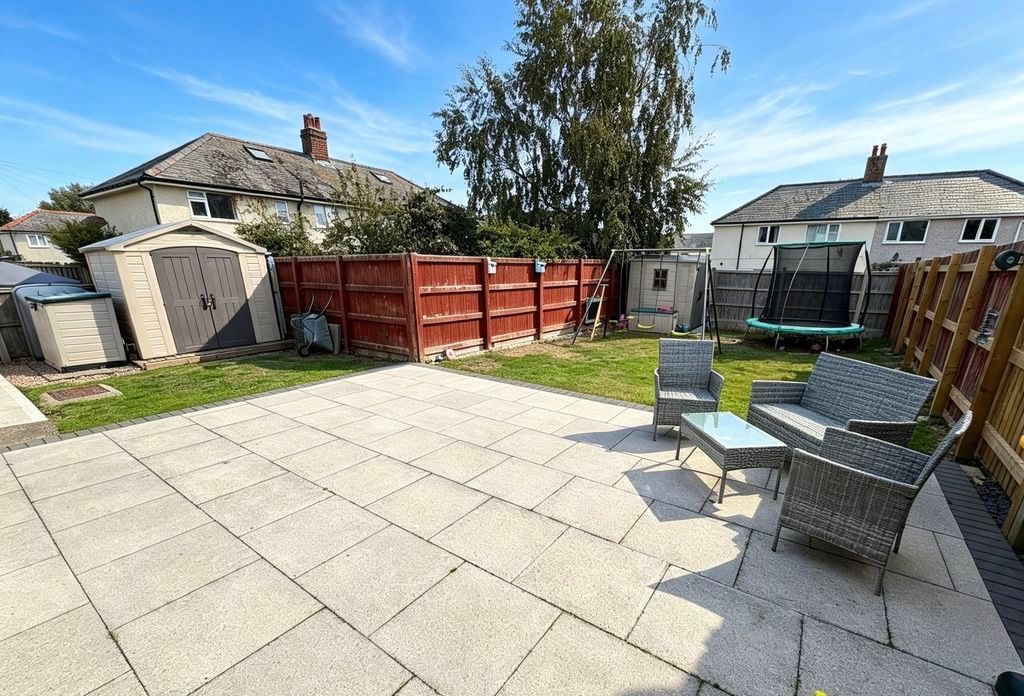 Property photo 2 of 19 Photo 2