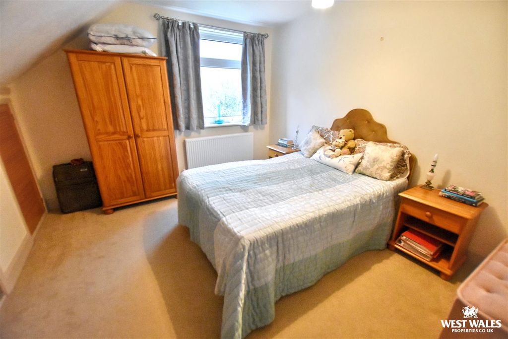 Additional image 11 of 4 bed detached bungalow for saleTempleton, Narberth SA67