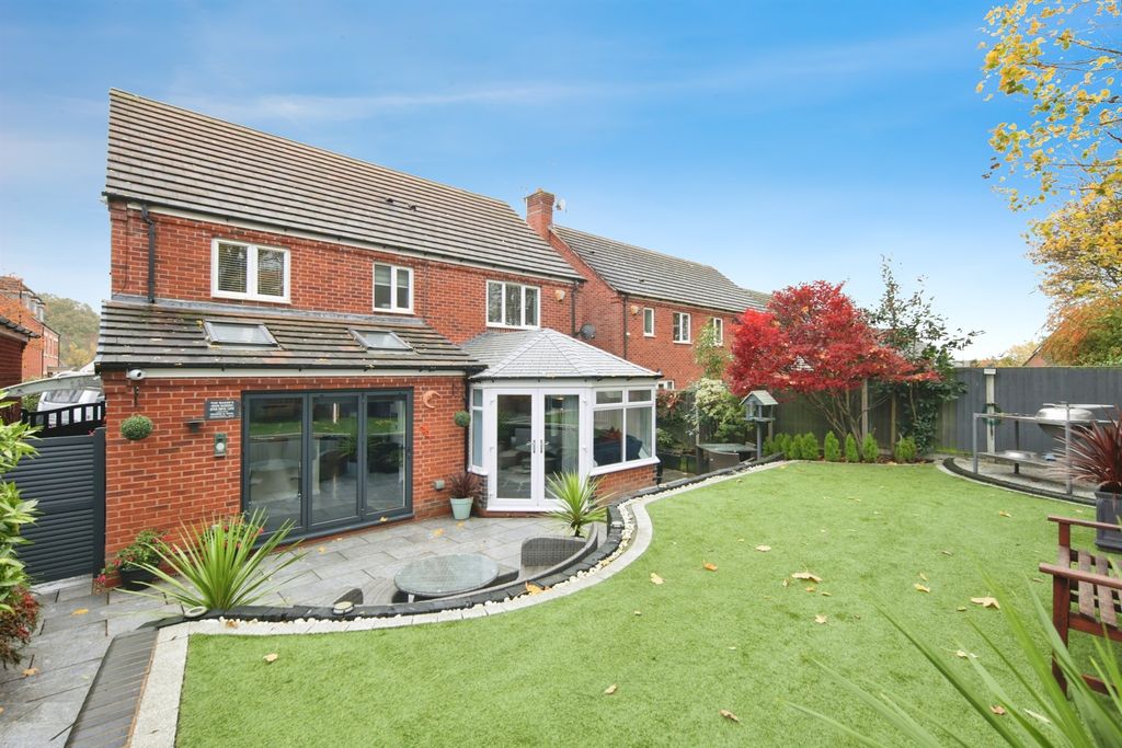 Property photo 1 of 17