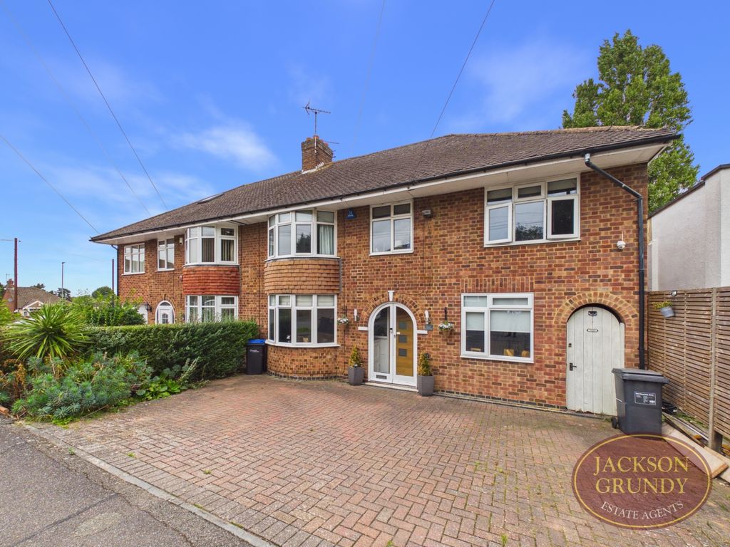 Property photo 1 of 29 Firtree Walk