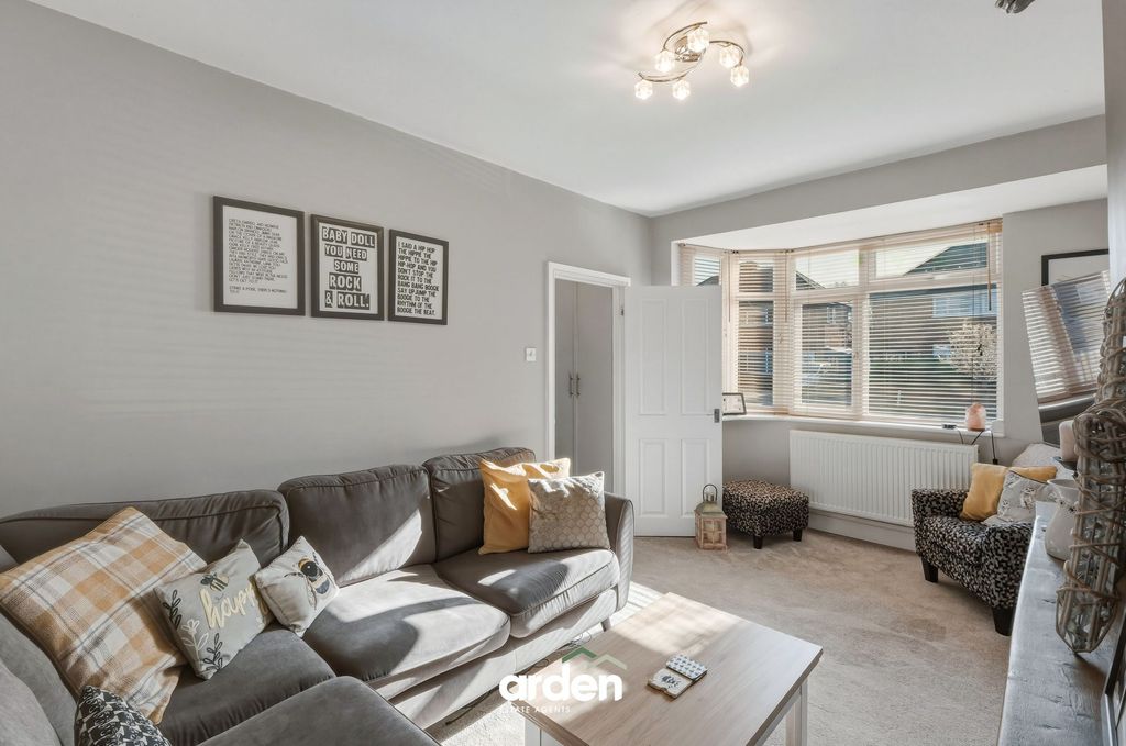 Property photo 2 of 12