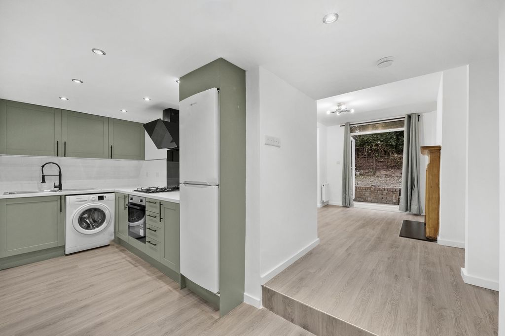 Property photo 1 of 15 Kitchen