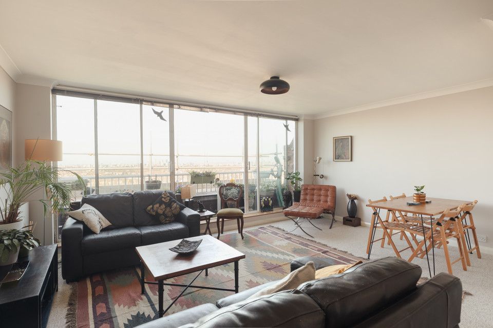 Property photo 3 of 27