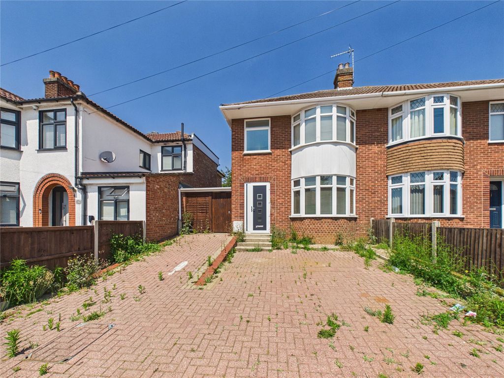 Property photo 1 of 16 Picture No. 04