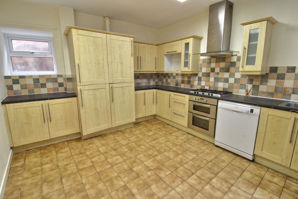Additional image 17 of 2 bed flat for saleNewgate Street, Morpeth NE61