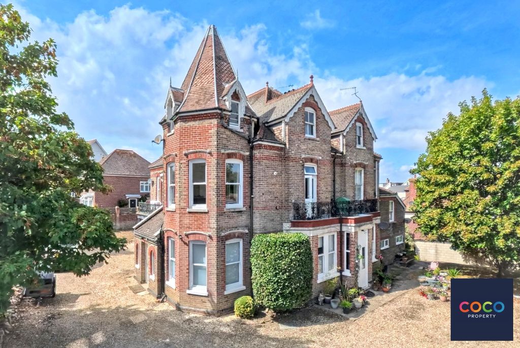 Property photo 1 of 10 4775553