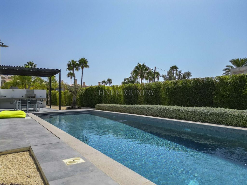 Property photo 3 of 30