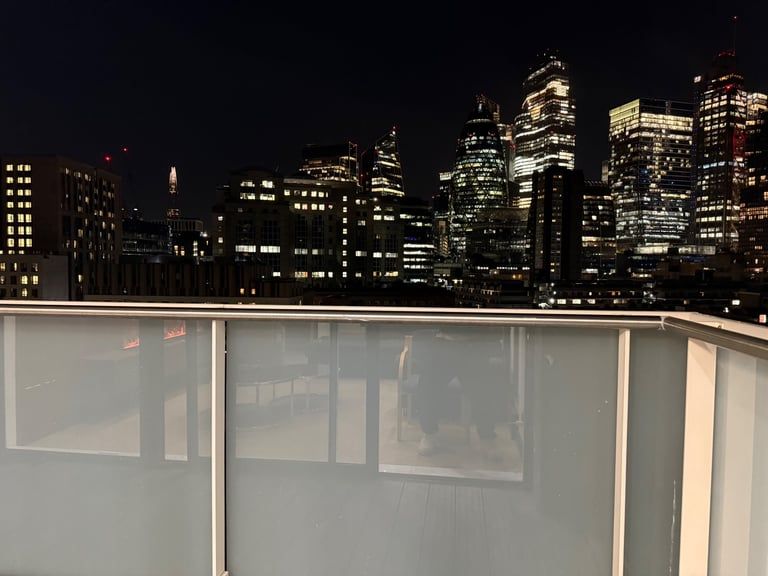 Property photo 1 of 15 2 Bed Flat To Rent Denning Point