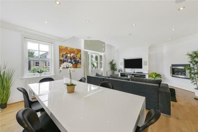 Property photo 3 of 11