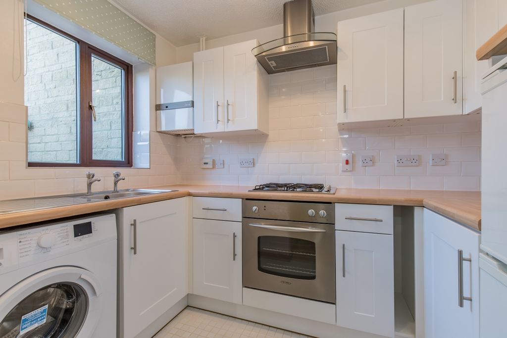 Property photo 2 of 9 83289