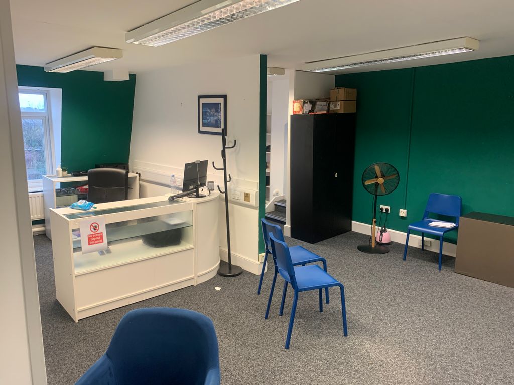 Property photo 3 of 5