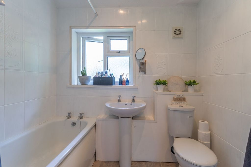 Additional image 9 of 1 bed flat for saleGlenside, Cwmbran NP44
