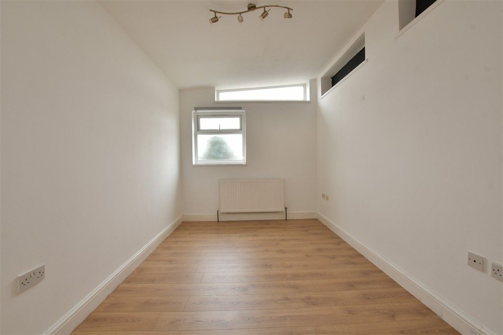 Property photo 3 of 8 Bedroom 1