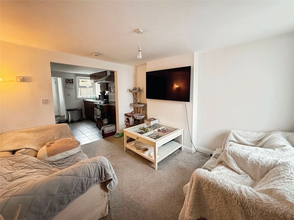 Property photo 2 of 9 Picture No. 03