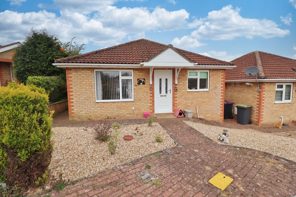 Property photo 1 of 8 Img_1579 (1)