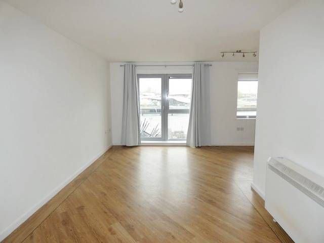 Property photo 3 of 5