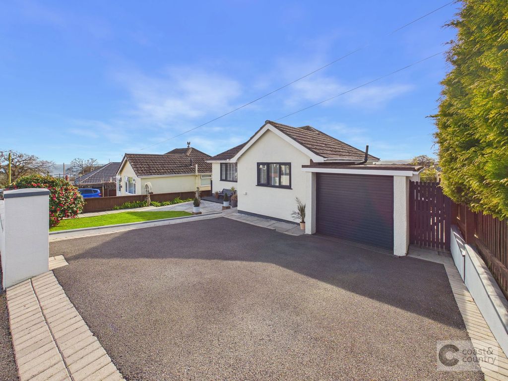 Property photo 1 of 25