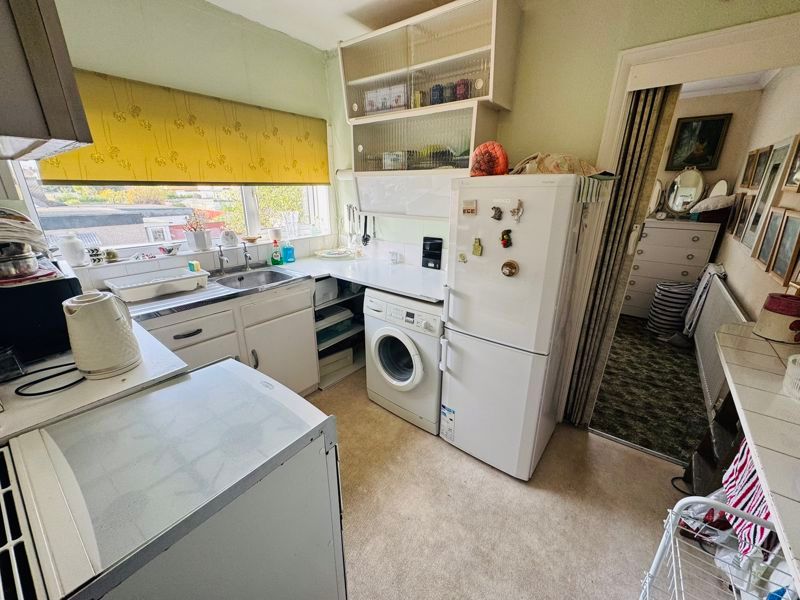 Property photo 3 of 8 Photo 3