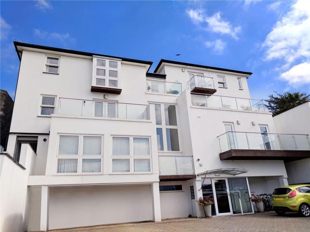 Property photo 1 of 15 External