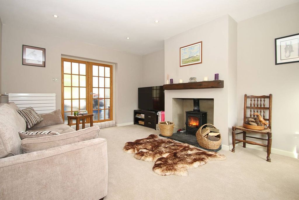 Property photo 2 of 4