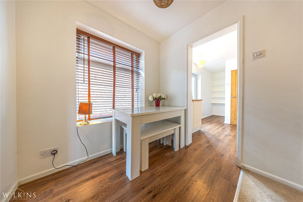 Property photo 3 of 29 Picture No. 05