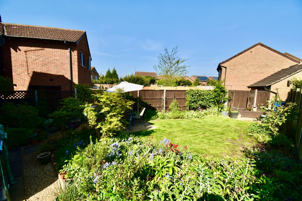 Property photo 2 of 12