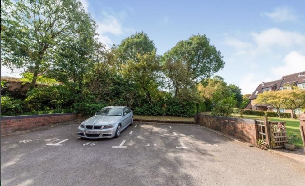 Property photo 1 of 1
