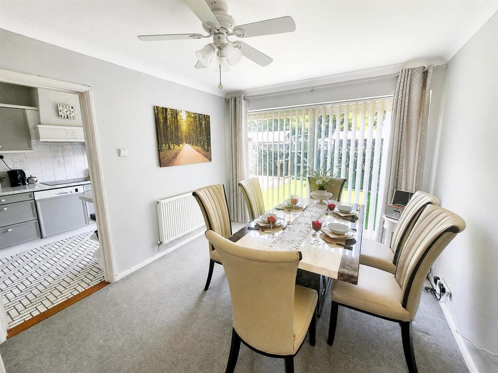 Property photo 1 of 15 Dining Room