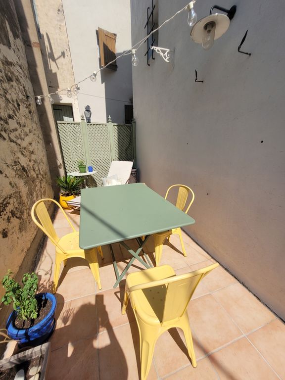 Property photo 2 of 22 Lau216000Ed