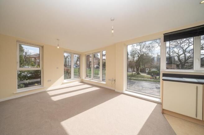 Property photo 3 of 10 Gallery
