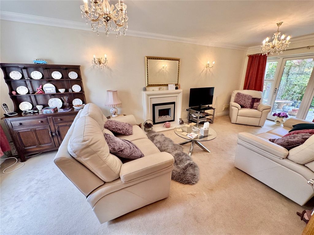 Property photo 3 of 12 Picture No. 05