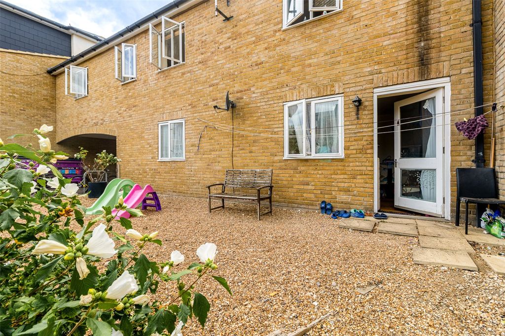 Property photo 1 of 13 Picture No. 11