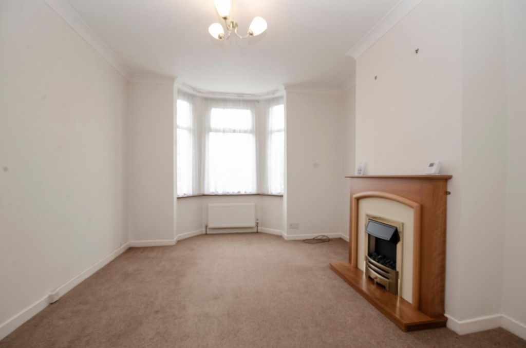 Property photo 3 of 15 Qc1Mhmerce-Xqoamt-Hkdw.Jpg
