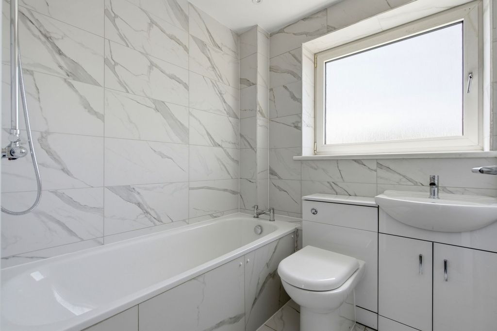 Additional image 5 of 3 bed terraced house for saleLeacroft, Sunningdale SL5