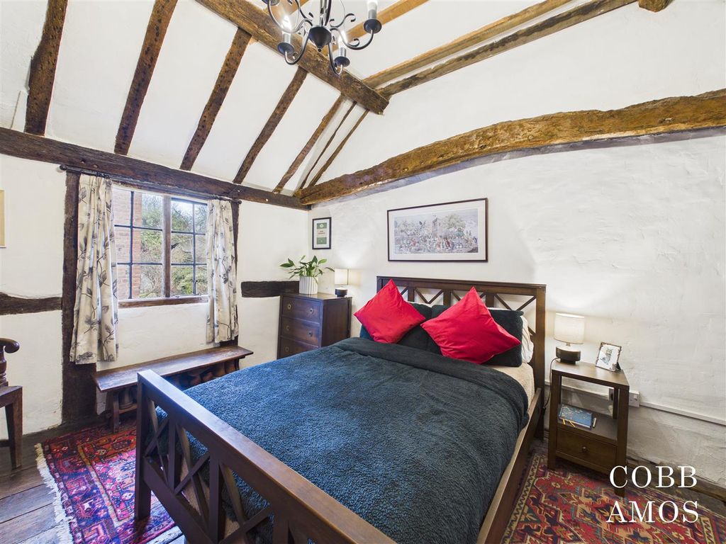 Property photo 3 of 19 Cam02803G0-Pr0256-Still004.Jpg